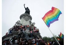 தன்பாலின உறவாளர்களுக்கும் பிரான்ஸ் உறுதிப்படுத்திய உரிமை