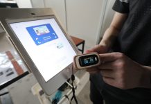 MDA அங்கீகாரம் பெற்ற நாடித்துடிப்பு ஆக்சிமீட்டரை (pulse oximeters) மட்டுமே வாங்குங்கள்