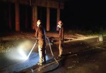 சாலையில் எண்ணெய் கசிவு; கட்டுப்பாட்டை இழந்த வாகனங்கள்