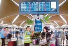 கோலாலம்பூர் அனைத்துலக விமான நிலையத்தில் அபராதம் செலுத்தி நாட்டை விட்டு வெளியேறவே அந்நியத் தொழிலாளர்கள் காத்திருக்கின்றனர்; குடிநுழைவுத்துறை விளக்கம்