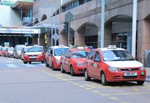 வாடகைக் காரில் இருவர் பயணிக்க அனுமதி; குடும்ப உறவுகள் செல்ல தடை ஏன்? அரசாங்கம் மறுபரிசீலனை செய்யுமா?