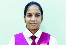 மாவட்ட அளவிலான ஆங்கில மொழி கதை சொல்லும் போட்டி ஆயர் தாவார் தோட்டத் தமிழ்ப்பள்ளி மாணவி உர்மிதா சாதனை