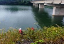 செல்ஃபி எடுக்கும்போது தவறி விழுந்த நண்பரை காப்பாற்ற அணையில் குதித்த 19 வயது இளைஞர் பலி