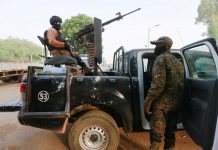 நைஜீரியாவில் பயங்கரவாதிகளால் கடத்தப்பட்டிருந்த கல்லூரி மாணவர்களில் 30 பேர் விடுவிப்பு