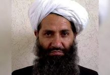 மக்கள் முன் முதன்முதலாக தோன்றிய தலிபான் தலைவர்