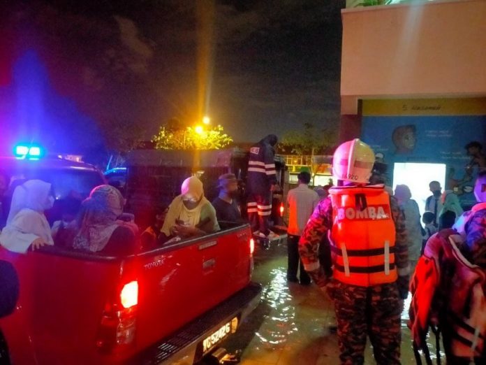 C7E4B5B8-B97F-46C4-9B78-A91FE34FAF59