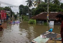 இலங்கையில் சீரற்ற காலநிலை காரணமாக ஏற்பட்ட வெள்ளம், மண்சரிவில் சிக்கி 25 பேர் பலி