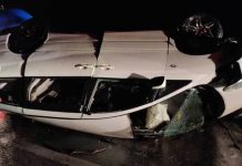 Dua beradik maut, MPV dinaiki terbalik