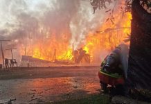 குடியிருப்பு பகுதியில் ஏற்பட்ட தீ விபத்தில் 23 பேர் வீடுகளை இழந்தனர்