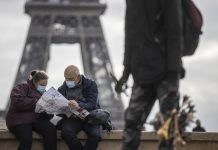 பிரான்ஸில் கடந்த 24 மணி நேரத்தில் 428,008 பேருக்கு கோவிட்-19 புதிய தொற்றுக்கள் பதிவு