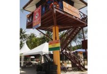 பத்து ஃபெரிங்கி கண்காணிப்பு கோபுரம் இடிந்து விழுந்தது