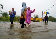 கிளாந்தானில் வெள்ள நிவாரண மையங்களில் தங்கியிருப்போர் எண்ணிக்கை 7,976 பேராக குறைந்துள்ளது