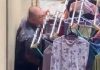 அநாகரீகமான செயலுக்காக மூத்த குடிமகன் கைது செய்யப்பட்டார்