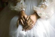 பிள்ளைகள் மாணவர்களாக இருக்க வேண்டும்; இல்லத்தரசிகளாக இல்லை என்கிறார் Aulong சட்டமன்ற உறுப்பினர்