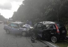 தாப்பாவில் நடந்த சாலை விபத்தில் 50 வயது முத்துக்குமரன் பலி- உடன் பயணித்த 2 பேர் படுகாயம்