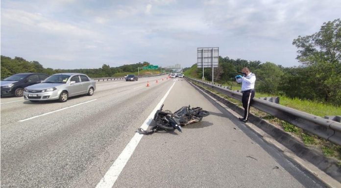 23741e07a1cced4a5fa44e168cf826d1624868d825a82-Recovered