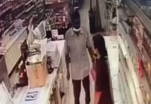 மது போதையில் கடைக்குள் நுழைந்த ஆடவரால் பயமான தருணங்களை எதிர்கொண்ட இளைஞர்