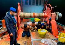 20 வெளிநாட்டு மீனவர்கள் கைது, 3 மில்லியன் மதிப்புள்ள பொருட்கள் Mersing இல் கைப்பற்றப்பட்டன