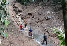 சிம்பாங் பூலாய் பகுதியில் தண்ணீரில் அடித்துச் செல்லப்பட்டு காணாமல் போன இரு பெண் மலையேறிகளை தேடும் பணி நான்கு நாட்களாக தொடர்கிறது