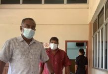 போக்குவரத்துக்கு எதிராகவும் அபாயகரமாகவும் வாகனம் ஓட்டியதாக பள்ளி வேன் ஓட்டுநர் மீது குற்றச்சாட்டு