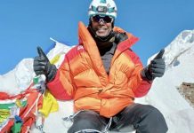 64 வயதான இளங்கோவன், எவரெஸ்ட் சிகரத்தை அடைந்த மூத்த மலேசியர் என்ற பெருமைக்குரியவர் ஆவார்