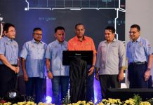 வெளிநாட்டுத் தொழிலாளர்கள் தன்னிச்சையாக துறை மாறுவதை தடுக்க துறை வாரியாக அடையாள அட்டை: சரவணன் தகவல்