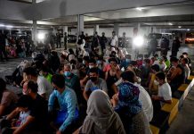 அம்பாங்கில் 49 புலம்பெயர்ந்தோர் கைது