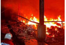 தொழிற்சாலையில் தீ விபத்து; மூன்று தொழிலாளர்கள் காயம்