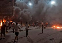 லிபியாவில் நாடாளுமன்றத்துக்கு தீ வைத்த மக்கள்…!