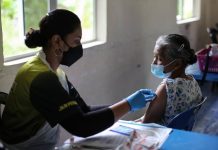 கோவிட்-19 தொற்று அதிகரித்து வருவதால், இரண்டாவது பூஸ்டர் தடுப்பூசி செலுத்துபவர்கள் எண்ணிக்கை அதிகரிப்பு