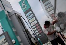 20 லிட்டருக்கு மேல் பெட்ரோல், டீசல் வாங்க சிறப்பு அனுமதி தேவை என்கிறார் உள்நாட்டு வர்த்தகம் மற்றும் நுகர்வோர் விவகார அமைச்சர்