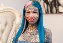 உடல் முழுவதும் 600 ‘டாட்டூக்கள்’ – ஆர்வத்தில் கண்ணுக்குள் மை ஊற்றி பார்வையை இழந்த பெண்…!