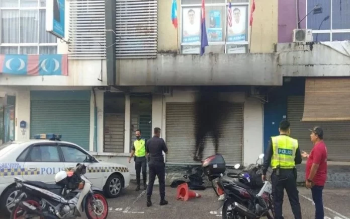 pejabat-PKR-terbakar-JB-twitter-pic