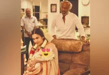 புது பேரனுடன் கெத்தாக நிற்கும் ரஜினிகாந்த்