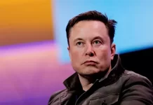 டெஸ்லா நிறுவனத்தின் சுமார் ரூ 32,500 கோடி மதிப்புள்ள பங்குகளை விற்றார்: எலான் மஸ்க்