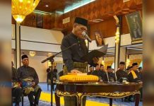 பகாங் மாநில மந்திரி பெசாராக மீண்டும் டத்தோஸ்ரீ வான் ரோஸ்டி பதவியேற்பு