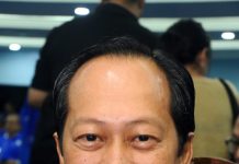 அஹமட் மஸ்லான், நோரையினி அகமது ஆகியோர் தங்கள் இடங்களைத் தக்கவைத்துக் கொண்டனர்