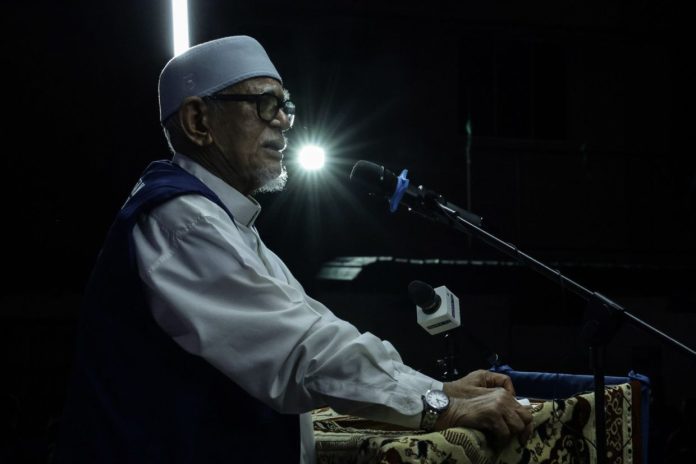 Hadi Awang