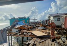 கூடாட்டை புரட்டிப் போட்ட பலத்த காற்று; 15 வீடுகள் சேதம்