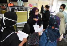 நிலச்சரிவு: கர்ப்பிணித் தாய் உள்ளிட்ட மூவர் கவலைக்கிடமான நிலையில் மருத்துவமனையில் அனுமதி