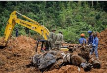 நிலச்சரிவில் சிக்கி உயிரிழந்தவர்களை தேடும் பணி தொடர்கிறது