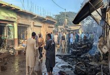 பாகிஸ்தானின் சந்தையில் சமையல் எரிவாயுக் கலன் வெடித்ததில் 12 பேர் பலி