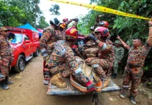 பத்தாங் காலி நிலச்சரிவு: இதுவரை 15 சடலங்கள் குடும்பத்தாரிடம் ஒப்படைப்பு