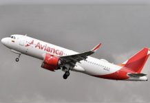 கொலம்பியாவில் சட்ட விரோதமாக விமான சக்கரத்தில் அமர்ந்து பயணித்த 2 பேர் மரணம்