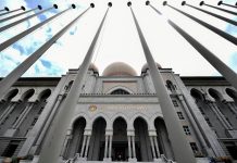 நீதிபதிகள் ஓய்வு பெறும் வயது எல்லையை 70 ஆக உயர்த்த பரிந்துரை -மலேசிய வழக்கறிஞர் சங்கம்