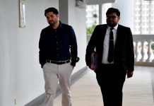 கிராக்ஹவுஸ் காமெடி கிளப் உரிமையாளர்களின் விண்ணப்பத்தை மே 23 அன்று நீதிமன்றம் விசாரிக்கும்
