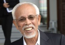 ஷாரிர் சமாத் அரசியலில் இருந்து ஓய்வு பெறுவதாக அறிவித்தார்