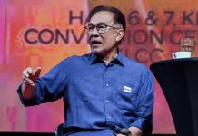 புத்தகங்கள், அக்கறை மற்றும் ஒழுக்கம்: அன்வார் ஒரு போராளியாக எப்படி தாங்கினார் என்பதனை விவரித்தார்