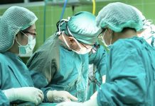 அமெரிக்க பெண்ணுக்கு பிறந்த `மோ மோ’ ட்வின்ஸ்; அரிய நிகழ்வு என்று வியக்கும் மருத்துவர்கள்