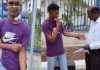 மாணவியிடம் தகாத முறையில் நடந்து கொண்டதாக ஒப்புகொள்ளுமாறு ஆசிரியர் கட்டாயப்படுத்தியதால் தனக்கு தானே காயத்தை ஏற்படுத்திக் கொண்ட மாணவர்